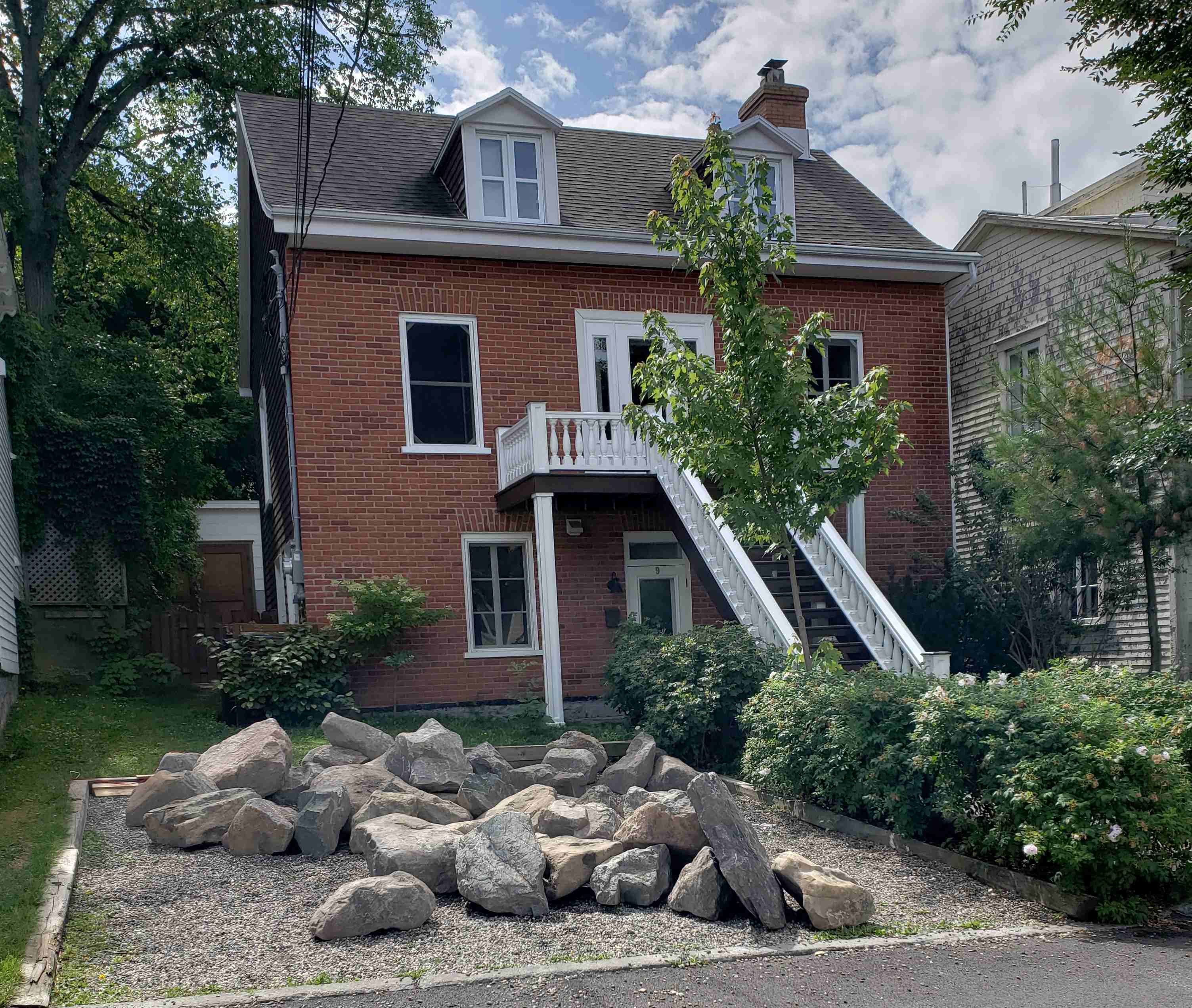 2018-07-24 Rock Parking.jpg